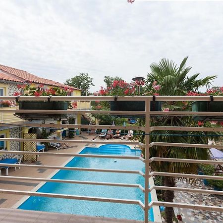 Apartments Paradis Rovinj Exteriör bild